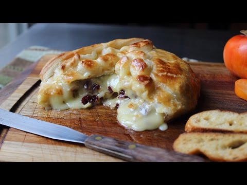 Baked Stuffed Brie - Brie en Croute stuffed with Cranberries & Walnuts - UCRIZtPl9nb9RiXc9btSTQNw