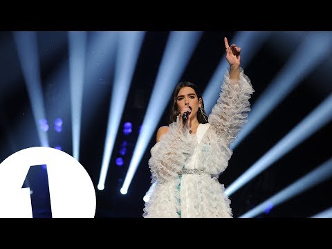 Dua Lipa - New Rules (Radio 1's Teen Awards 2017) - UC-FQUIVQ-bZiefzBiQAa8Fw