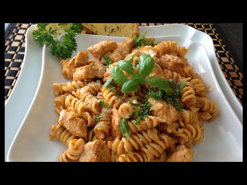 POLLO EN CREMA DE CHIPOTLE CON PASTA - UCKkinZz8CfbX-Hr6zcXOO7Q