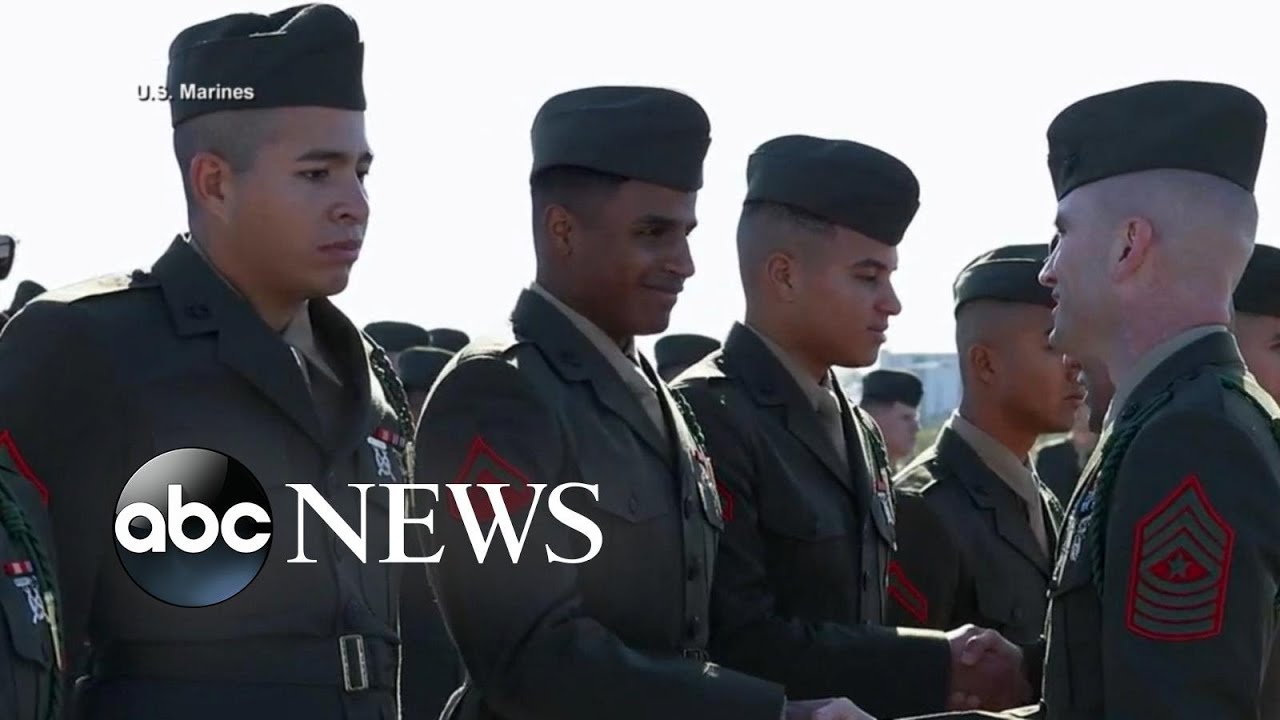 18 Marines from same unit become naturalized US citizens