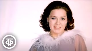 Лариса Голубкина - песня о любви "Звать любовь не надо" из фильма "Моя любовь" (1984)