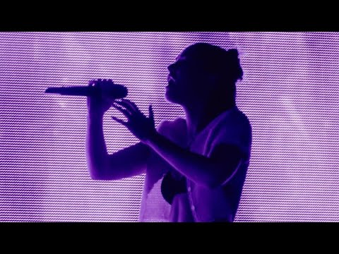 Gracie Abrams - Where do we go now? (Live on The Secret Of Us Tour)