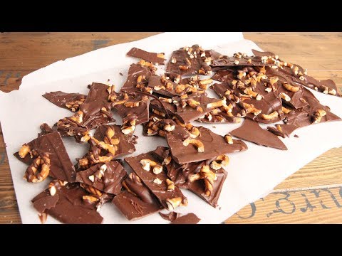 3 Ingredient Sea Salted Chocolate Pretzel Bark | Episode 1211 - UCNbngWUqL2eqRw12yAwcICg