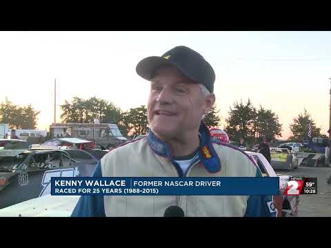 KNOP News 2: Kenny Wallace at Lincoln County Raceway - First Visit &amp; Charity - dirt track racing video image