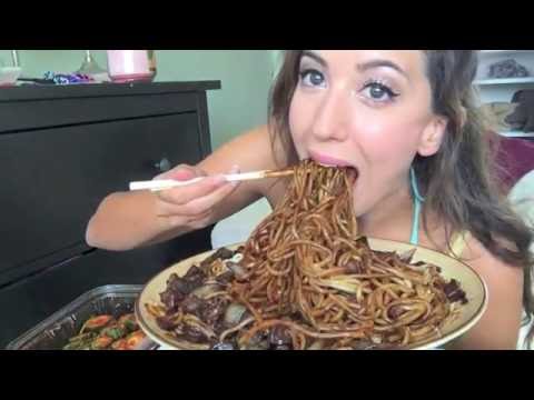 BLACK BEAN NOODLES MUKBANG! (Eating Show) JAJANGMYEON - UC6D1enwNb6rEaI5bCs0UrfQ