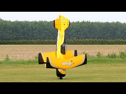 PITTS M-12 PYTHON HUGE RC SCALE MODEL FLIGHT WITH FAILED LANDING / Pitts Meeting Vechta Germany 2016 - UCH6AYUbtonG7OTskda1_slQ