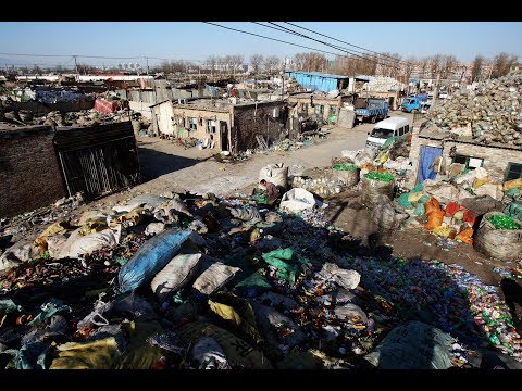 Why your recyclables might have no place to go - UC6ZFN9Tx6xh-skXCuRHCDpQ