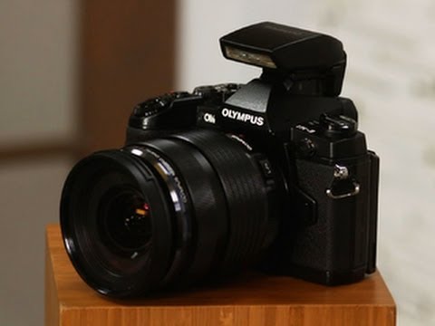 Olympus OM-D E-M1 packs a lot into its small body - UCOmcA3f_RrH6b9NmcNa4tdg