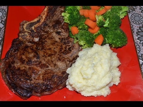 cena rica y muy barata - ribeye steak with mashed potatoes and steamed vegetables - UCIRNADSE7zTt6_MshDlnZSA