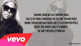 Lil Kim - Trap Queen (Lyrics Video) Remix HD
