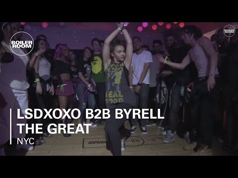 LSDXOXO b2b Byrell The Great Boiler Room x Ray-Ban 013 DJ Set - UCGBpxWJr9FNOcFYA5GkKrMg