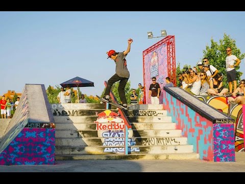 Skateboarding contest in Spain - Red Bull Skate Arcade 2014 - UCblfuW_4rakIf2h6aqANefA