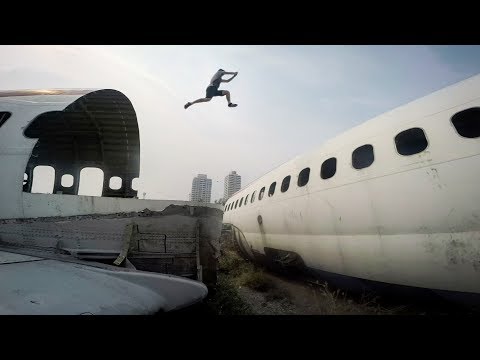 GoPro: Freerunning Bangkok's Airplane Graveyard with Jason Paul - UCqhnX4jA0A5paNd1v-zEysw