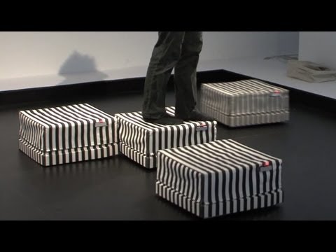 Robot Tiles using fabric sensors #DigInfo - UCOHoBDJhP2cpYAI8YKroFbA