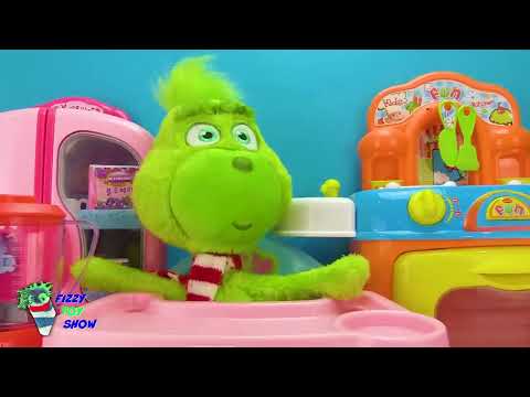 Baby Grinch Morning Routine Plays Fizzy and Phoebe Disk Drop Game - UCV6P5rRVmiTL637byUZBTrQ
