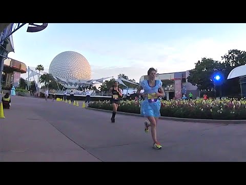Run along in the 2016 Princess Half-Marathon - UCFpI4b_m-449cePVasc2_8g