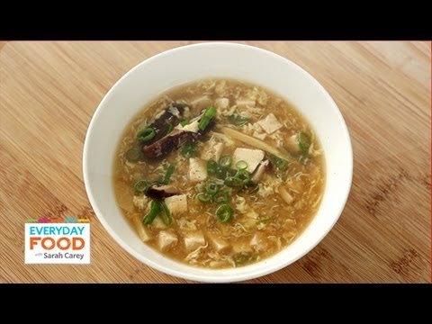 Hot and Sour Soup - Everyday Food with Sarah Carey - UCl0kP-Cfe-GGic7Ilnk-u_Q