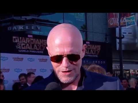 Michael Rooker Discusses Space Snacks and Yondu's Favorite Weapon - UCvC4D8onUfXzvjTOM-dBfEA
