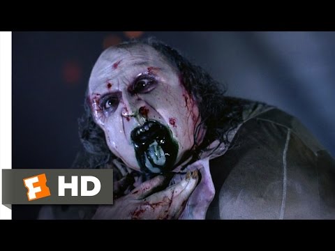 Batman Returns (1992) - The Penguin Dies Scene (10/10) | Movieclips - UC3gNmTGu-TTbFPpfSs5kNkg