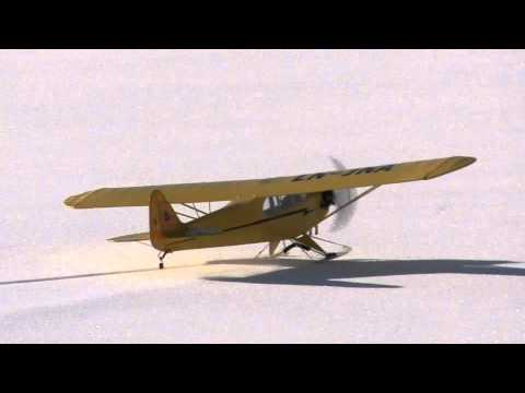 Rc Giant Cub J3 - Jonny's Winter Flight - UCz3LjbB8ECrHr5_gy3MHnFw