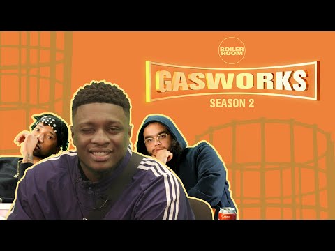 Swarmz chats about Brexit, Michael Jackson & R Kelly | GASWORKS - UCGBpxWJr9FNOcFYA5GkKrMg