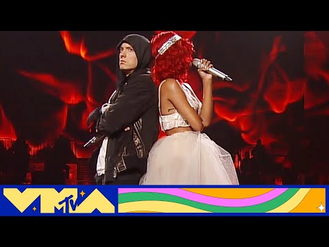 Eminem & Rihanna Perform “Love the Way You Lie / Not Afraid” at 2010 VMAs | MTV