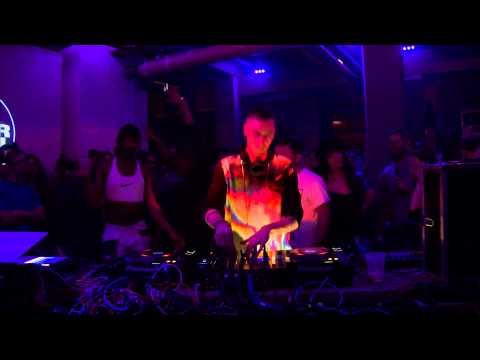 Jimmy Edgar Boiler Room Berlin Dj Set - UCGBpxWJr9FNOcFYA5GkKrMg