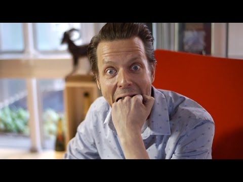 100 Questions and Answers with Quantum Break's Sam Lake - UCK-65DO2oOxxMwphl2tYtcw