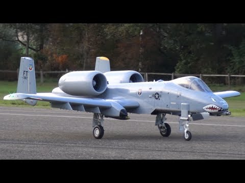 AMAZING, SCALE RC TURBINE MODEL JET WARTHOG A-10 SHOOTING FLARES - UCTLEcIaYJEbUEzQc3-ZvruQ