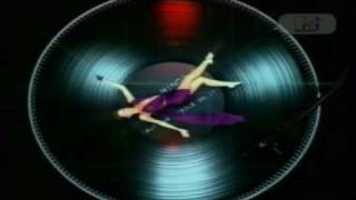 Danni Minogue - Put The Needle On It
