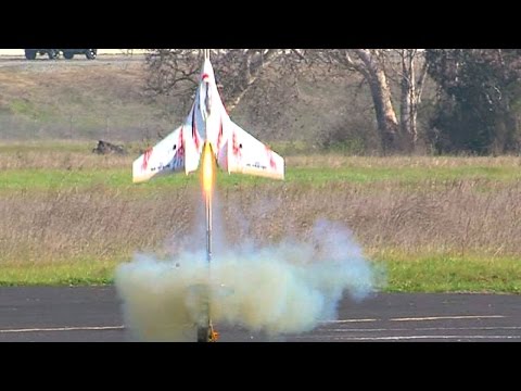 Aris HobbyKing SkyFun with a rocket motor at SCCMAS - UC7BicwcRMDu3Ed1CJ7BZsxA