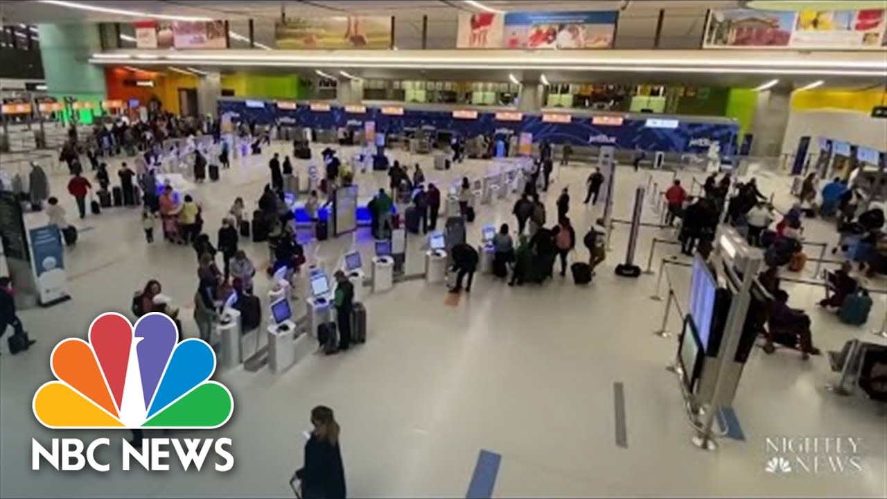 Airlines Rolling Out Updated Policies After Summer Travel Chaos