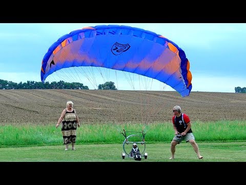 XXXL GIGANTIC 6,20M EUROPE´S GREATEST RC PARAGLIDER FLIGHT DEMONSTRATION - UCH6AYUbtonG7OTskda1_slQ