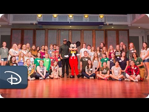 Pentatonix Star Visits Disney Performing Arts Workshop - UC1xwwLwm6WSMbUn_Tp597hQ