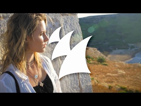 Nick Martin feat. Natalola - Shackles (Official Lyric Video) - UCGZXYc32ri4D0gSLPf2pZXQ