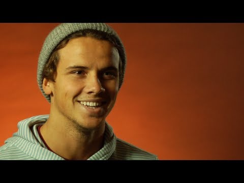 SURFER - Julian Wilson Interview - UCKo-NbWOxnxBnU41b-AoKeA