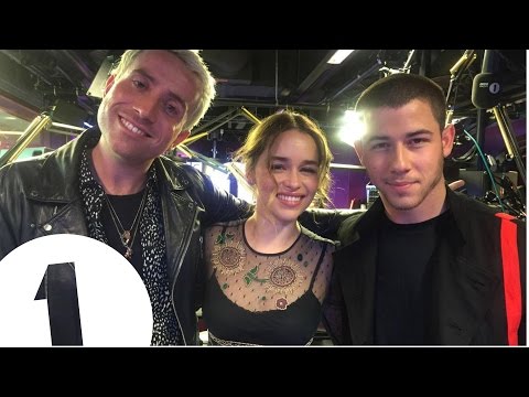 “You can ride a dragon honey!” Emilia Clarke promises Nick Jonas a role in Game Of Thrones - UC-FQUIVQ-bZiefzBiQAa8Fw