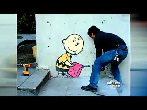 "Banksy" creates street art and mystery - UClzCn8DxRSCuMFv_WfzkcrQ