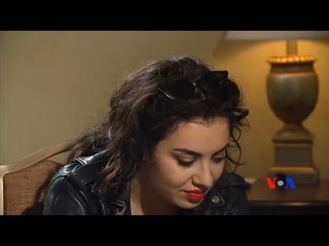 Charli XCX what is Sucker about?