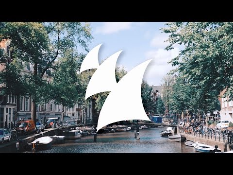 Moonbootica - Hear Your Love - UCGZXYc32ri4D0gSLPf2pZXQ