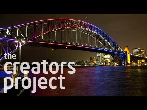 Light Painting The Sydney Harbour Bridge - UC_NaA2HkWDT6dliWVcvnkuQ