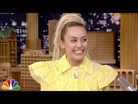 Emotional Interview with Miley Cyrus - UC8-Th83bH_thdKZDJCrn88g