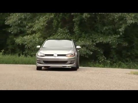 Volkswagen Models | Adjusting the Manual Seat with Power - UC5vFx0GahDIWLMFm5j2_JZA