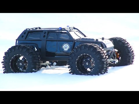 RC ADVENTURES - TRAXXAS SUMMiT - Fugitive Recovery Vehicle 4x4 - Apocalypse Truck - UCxcjVHL-2o3D6Q9esu05a1Q