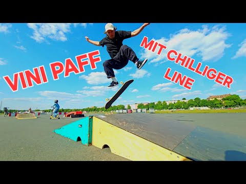 VINI PAFF AND FRIEND @ TEMPELHOFER FELD BERLIN