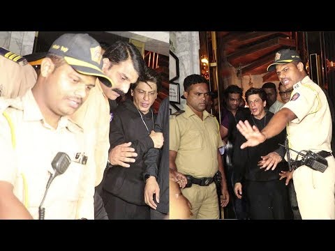 WATCH #Bollywood | Shahrukh Khan's DRUNK Birthday Party Gets STOPPED By Mumbai Police #India #Celebrity