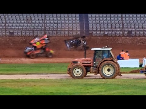BayPark Speedway - Sprintcars - 28/12/21 - dirt track racing video image