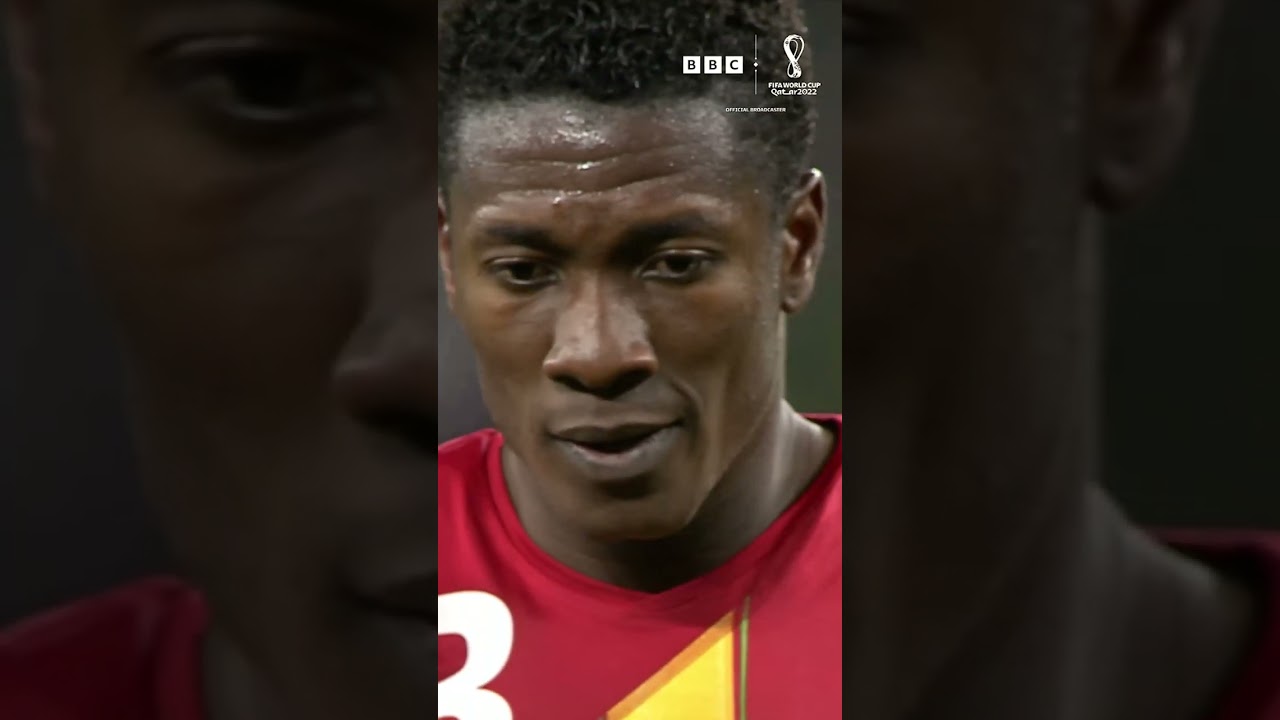 THAT Luis Suarez v Ghana handball 👀 – BBC