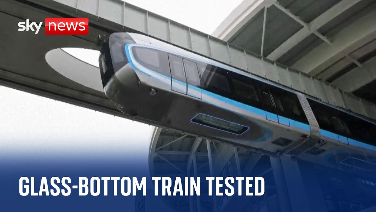 Suspended glass-bottomed train tested in Wuhan, China