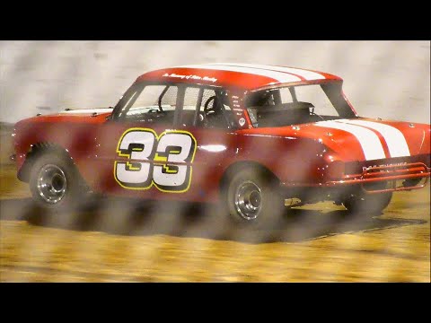 Vintage Sedans 4# Southern 500 Speedway Portland 12-2-2022 - dirt track racing video image